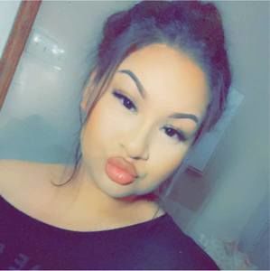 Meet your Posher, Krystal